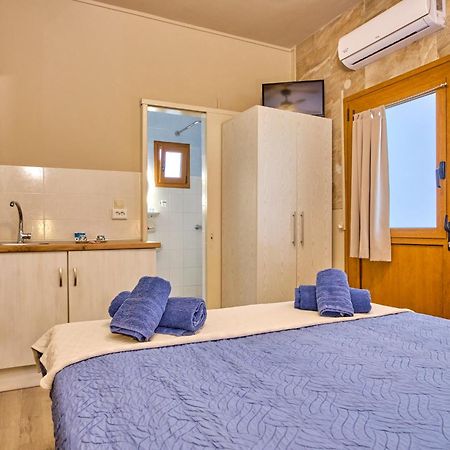 Nefele'S Apartments Ipsos Ngoại thất bức ảnh